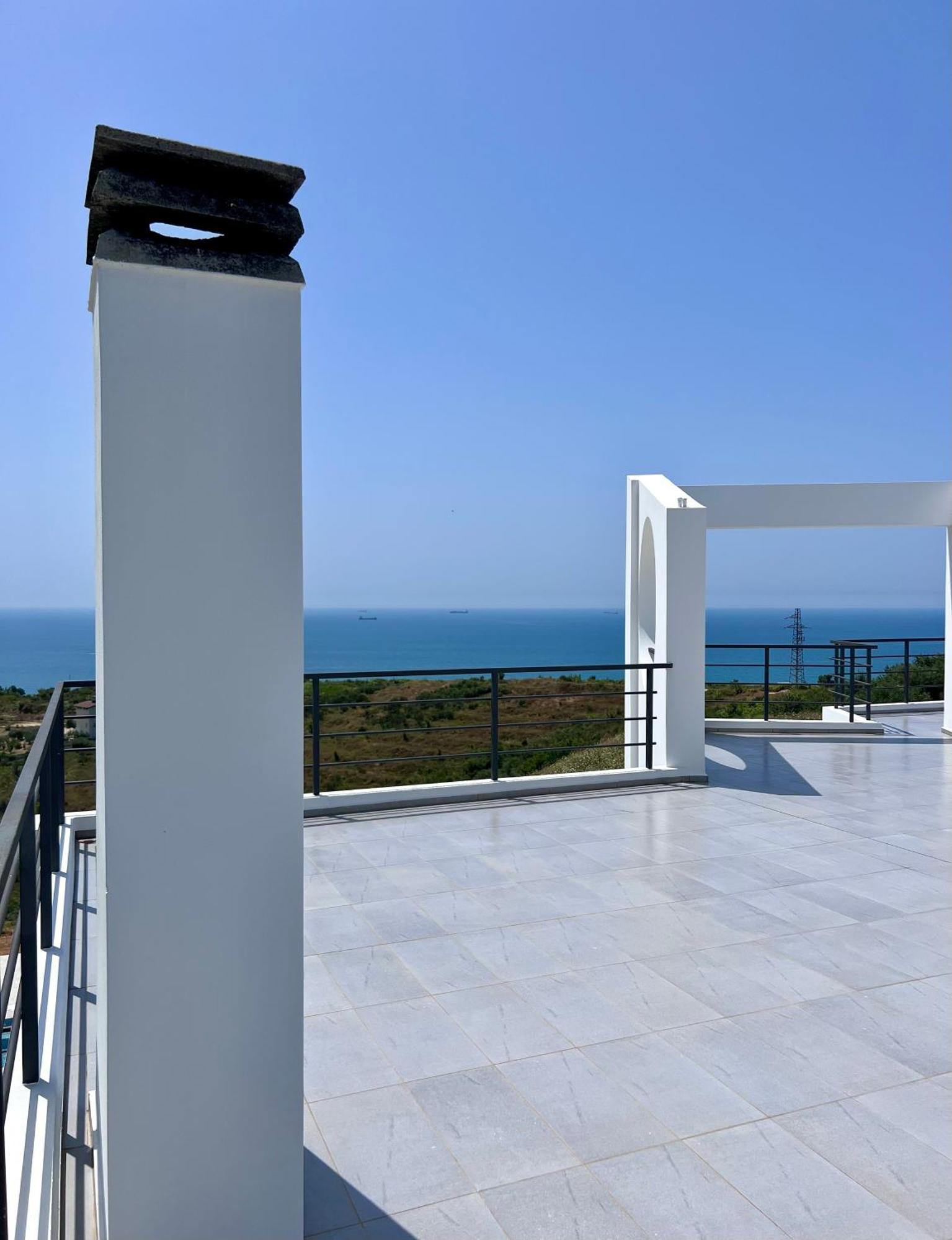 Villa Esmi Durres Kryemëdhenji Exterior foto